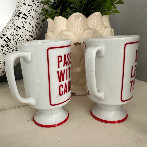 Vintage Royal Arnart 5th Avenue Pedestal Coffee Cups Mugs Ceramic Car Humor MCM - Picture 4 of 8